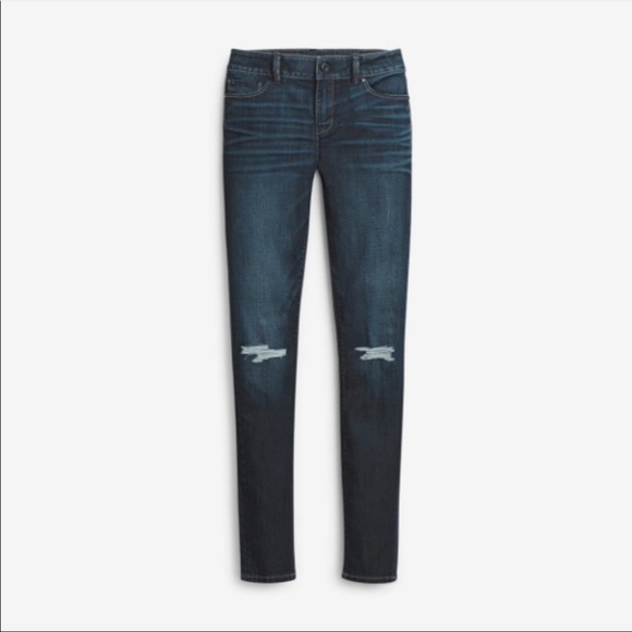 White House Black Market Denim - 🍉 WHBM Destructed Skimmer Jeans